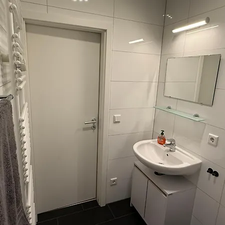 Moderne Beim Augustinerkloster Direkt In Der Altstadt Erfurt