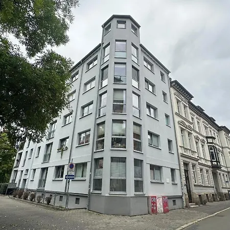 Moderne Beim Augustinerkloster Direkt In Der Altstadt