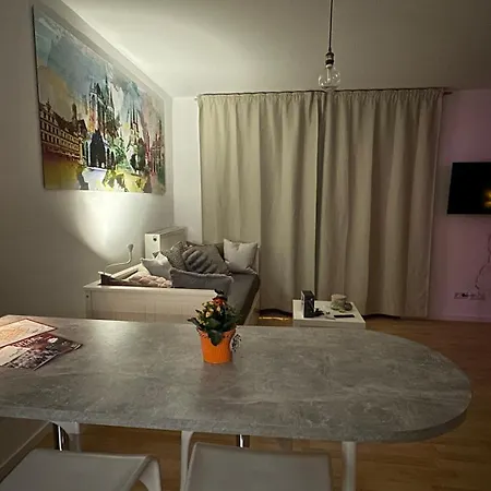 Moderne Beim Augustinerkloster Direkt In Der Altstadt Erfurt