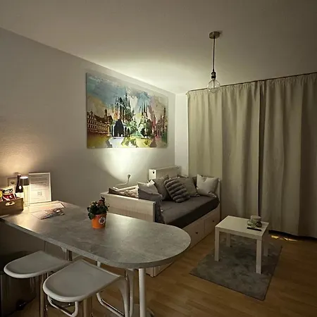 Moderne Beim Augustinerkloster Direkt In Der Altstadt