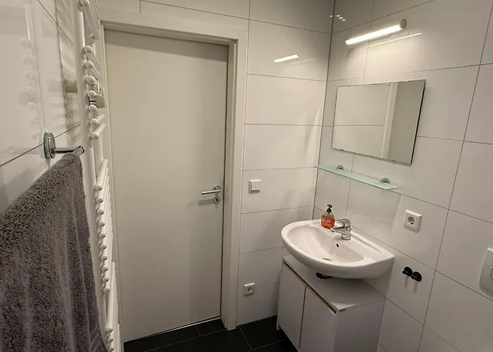 Moderne Beim Augustinerkloster Direkt In Der Altstadt Erfurt