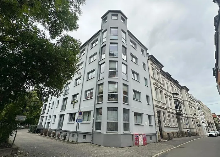 Moderne Beim Augustinerkloster Direkt In Der Altstadt
