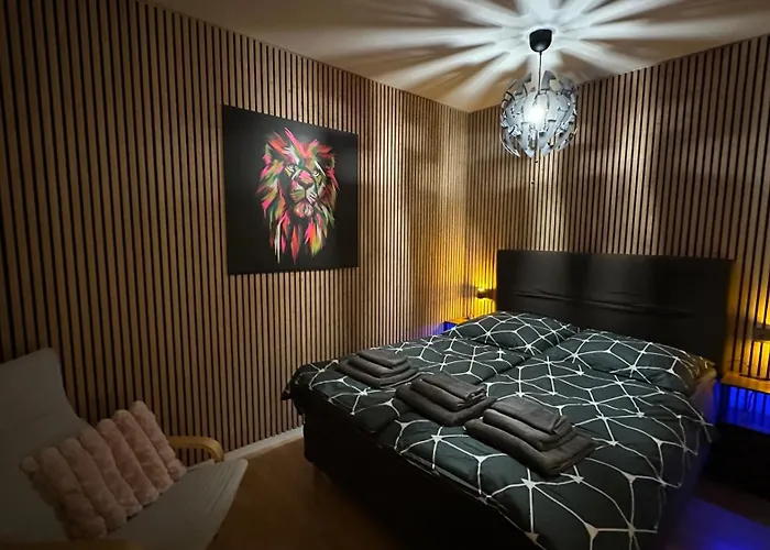 Moderne Beim Augustinerkloster Direkt In Der Altstadt *