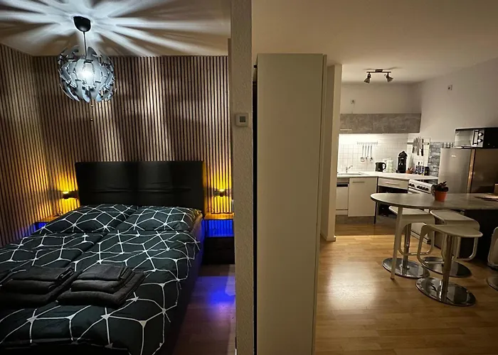 아파트 Moderne Beim Augustinerkloster Direkt In Der Altstadt *